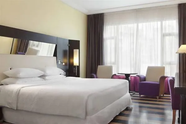 Hotel Four Points By Sheraton Beiroet